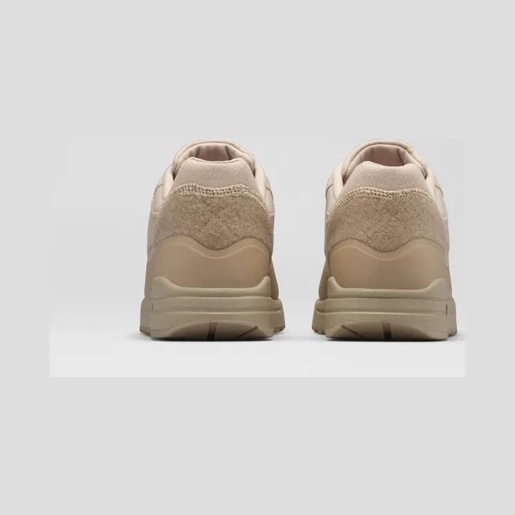 nike-air-max 704901-200