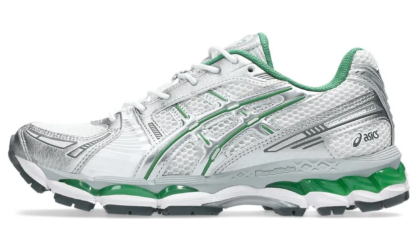 Asics GEL-Kayano 12.1 “Silver Green”: hype met een voetnoot (2)