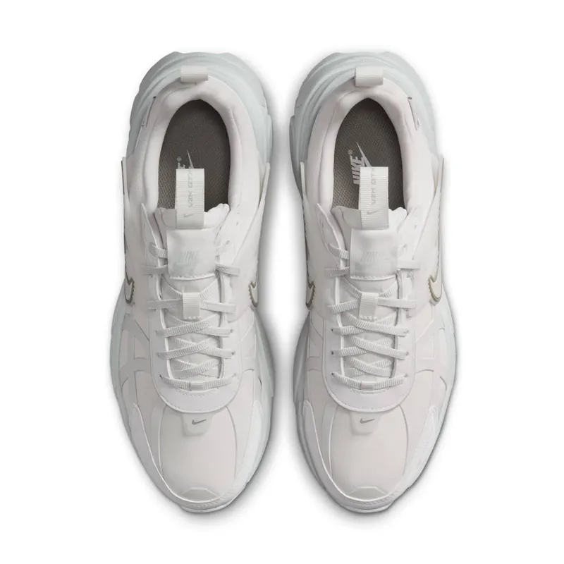 Nike V2K Run Gore-Tex Platinum Tint Light Silver (FZ2622-004)
