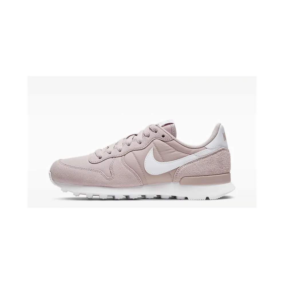 Nike Internationalist Purple “Platinum Violet / White” (828407-034)