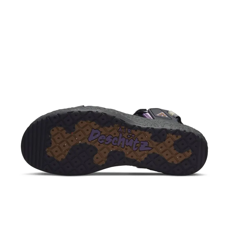 Nike Air Deschutz+ SE Brown (DQ4457-200)