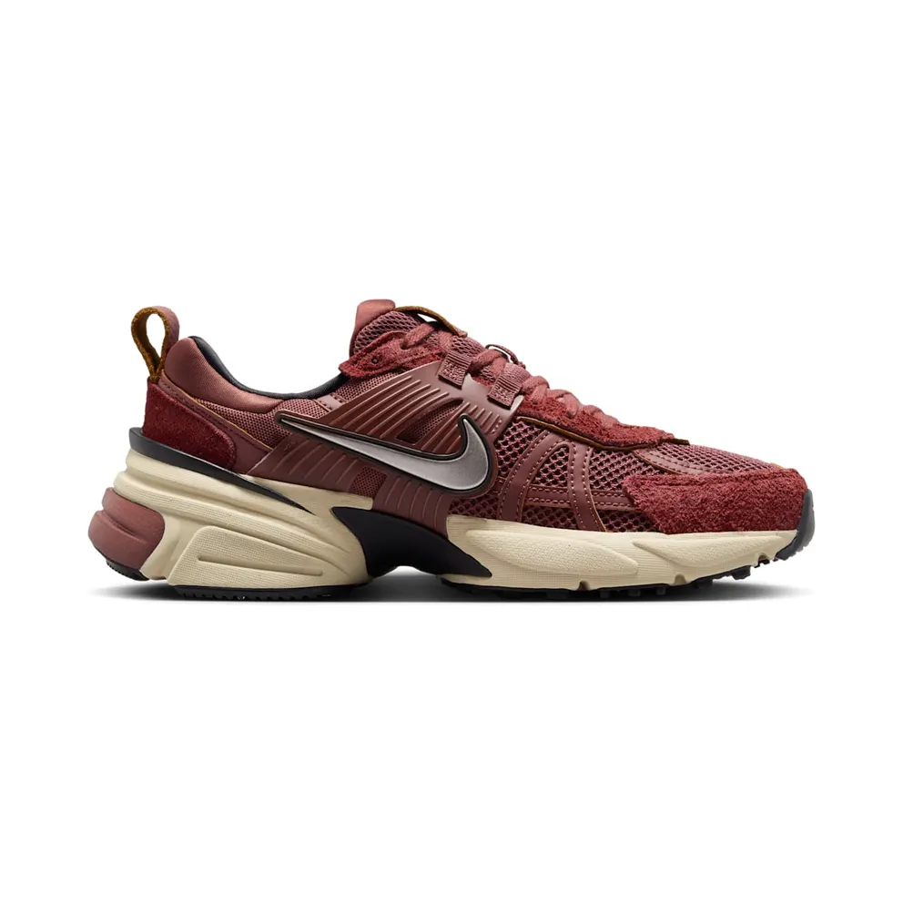 Nike V2K Run “Red Sepia Dark Pony” (FN6703-201)