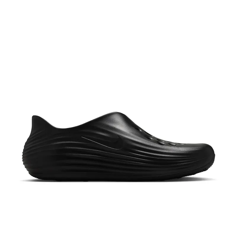 Nike Reactx Rejuven8 “Triple Black” (HV5060-001)