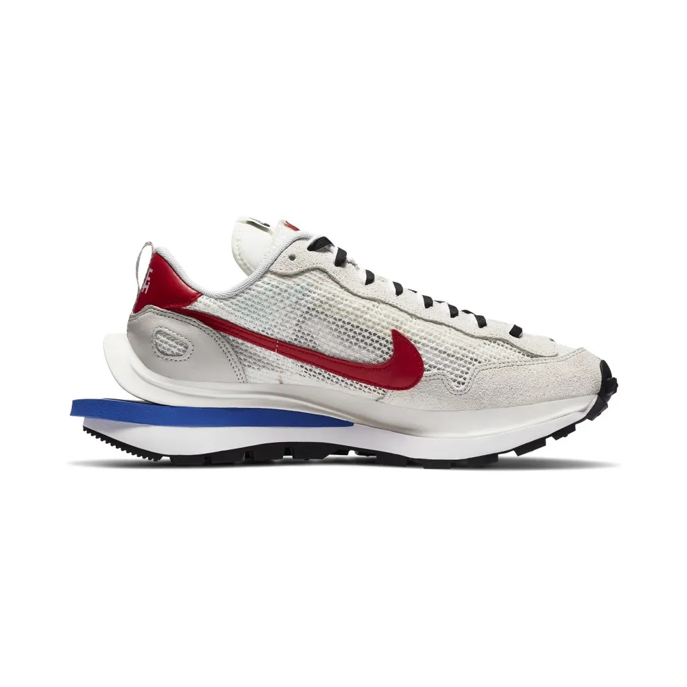 Nike Vaporwaffle sacai Sport Fuchsia Game Royal Sail/Sport Fuchsia-Light Bone-Game Royal (CV1363-100)