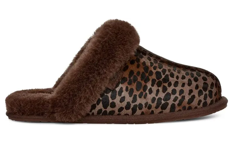 UGG Scuffette Caspian Slipper Burnt Cedar (1158352-BCDR)