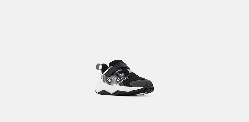 New Balance New Balance Black/White (ITRAVBW2)