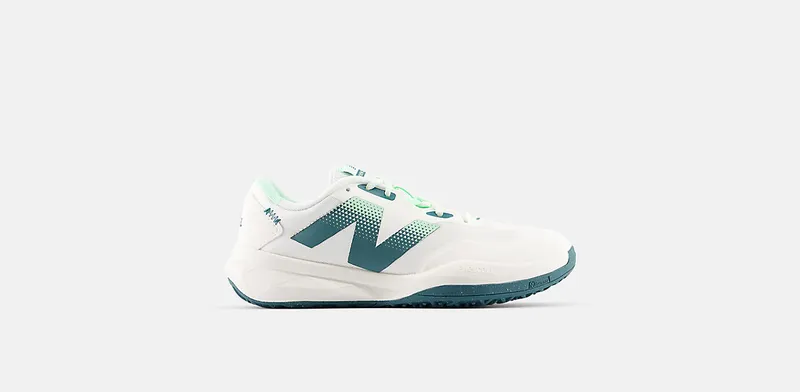 NEW BALANCE 796v4 Padel “Sea Salt / New Spruce / Lab Green” (WCO796L4)