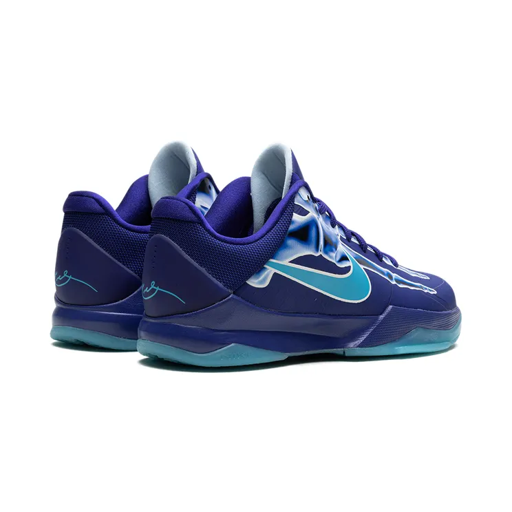 nike-kobe HM9522-400