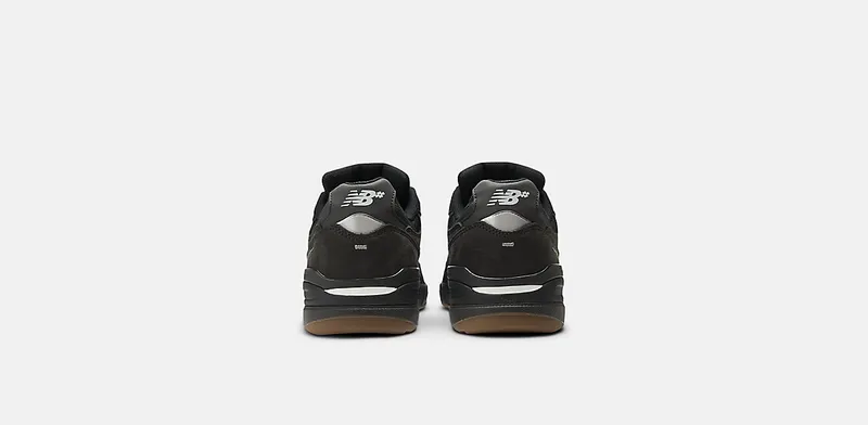 New Balance Numeric 933 Andrew Reynolds Black Gum (NM933NAP)