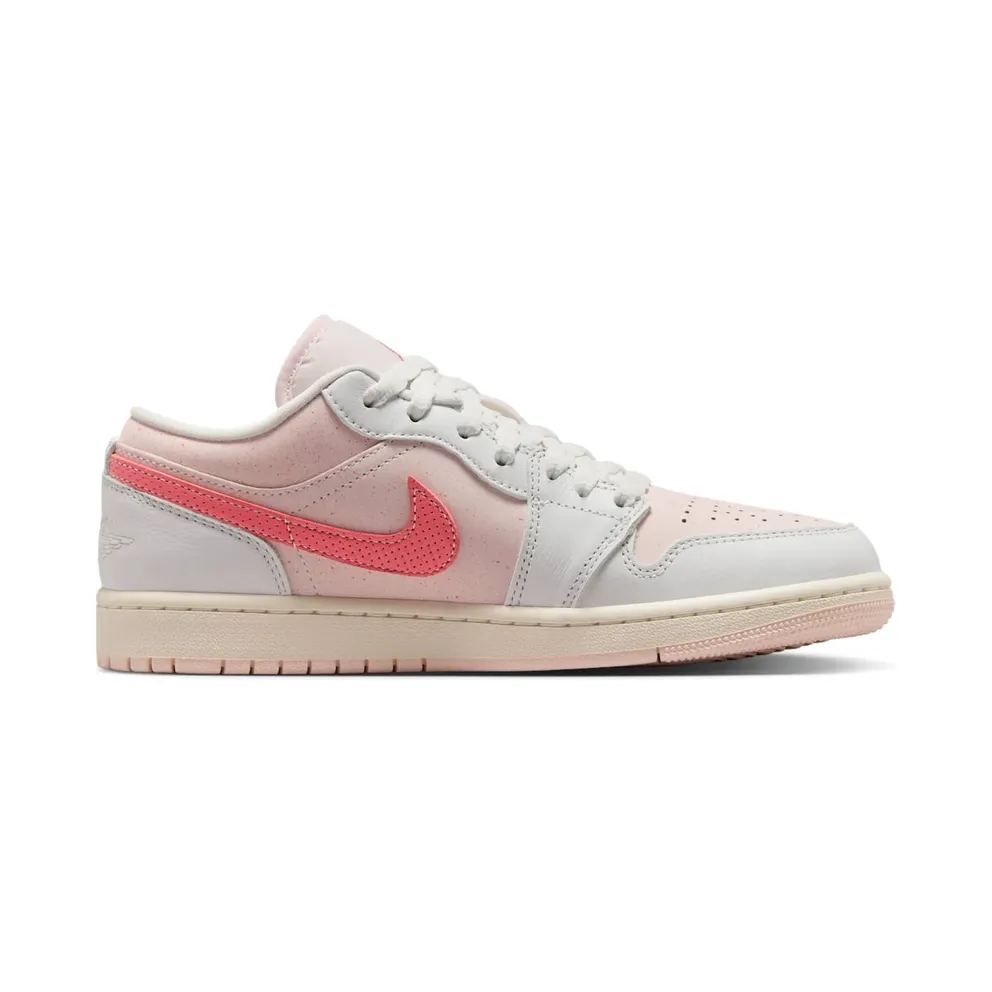 Air Jordan 1 Low “Strawberry MIlkshake” (IB8156-133)