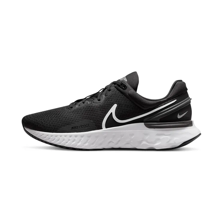 Nike React Miler 3 “Black / White” (DD0490-001)
