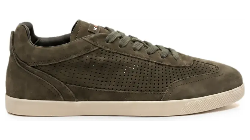 Kiton Perforierte Sneakers aus Wildleder – Grün (USSA397N01382)
