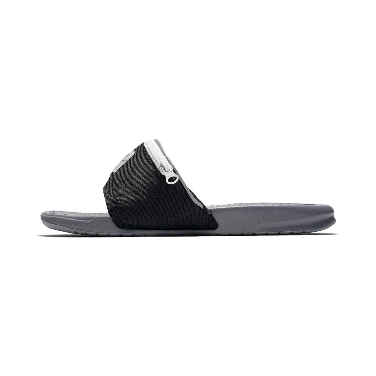 nike-benassi AO1037-001