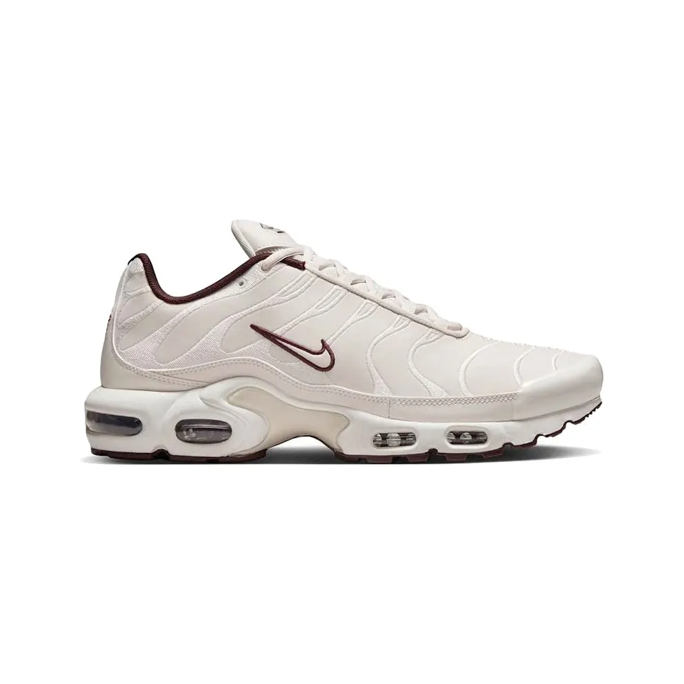 Nike Air Max Plus PRM Phantom Burgundy Crush (HF3181-001)
