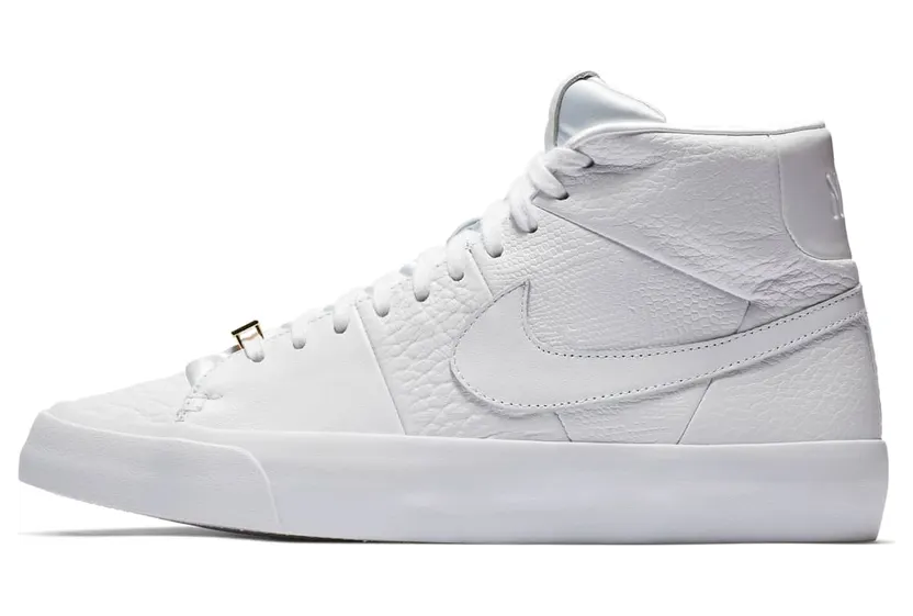 Nike Blazer Royal QS Triple White (AR8830-100)