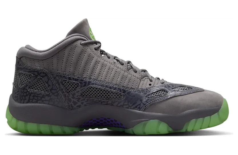 air-jordan-11 IR2368-001