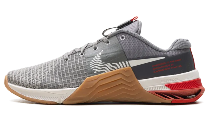 Nike Metcon 8 “Flat Pewter Flat Pewter Light Crimson Gum” (DO9328-005)