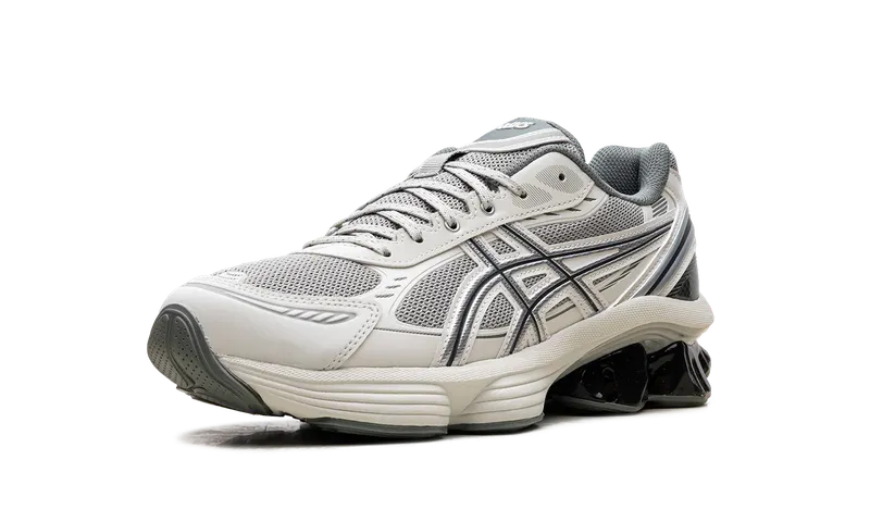 Asics Gel-Kinetic Fluent “Seal Grey Pure Silver” (1203A591-021)