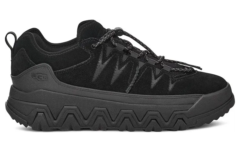 UGG CapTrail Low Black (1158252-BLK)
