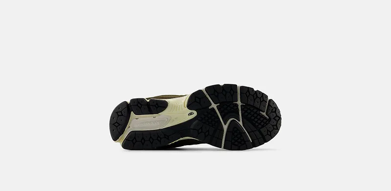 New Balance 2002R “Zalando Exclusive Olive” (M2002RZD)