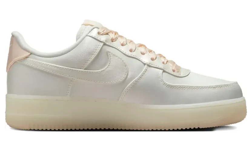Nike Air Force 1 ’07 LV8 Sail Barely Orange sneakers – Beige (HQ3762)