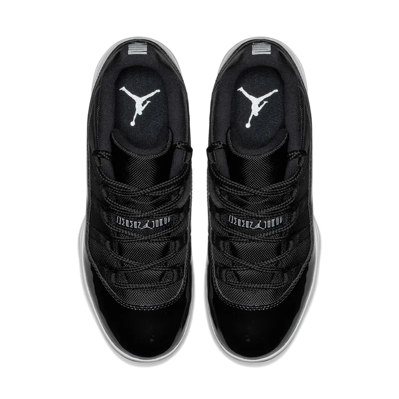 Jordan 11 Retro Low Cleat Black Black/White-Metallic Silver (AO1560-011)