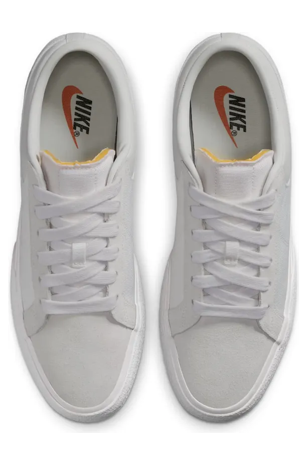 nike-blazy IM2523-100