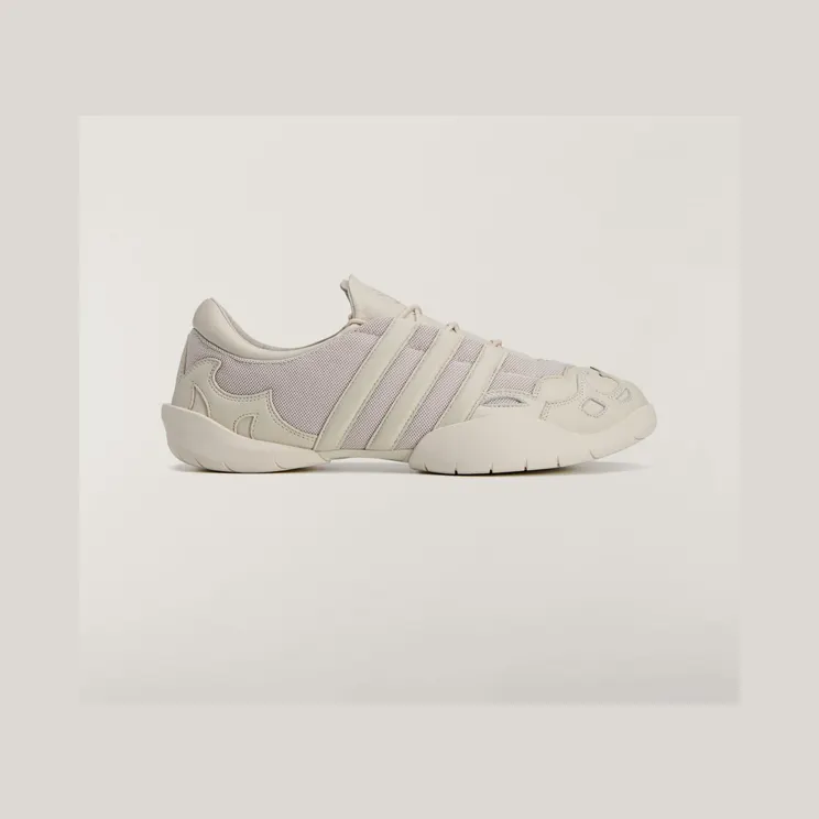 adidas Y-3 Regu 2002 “Alumina / Alumina / Alumina” (KI6979)