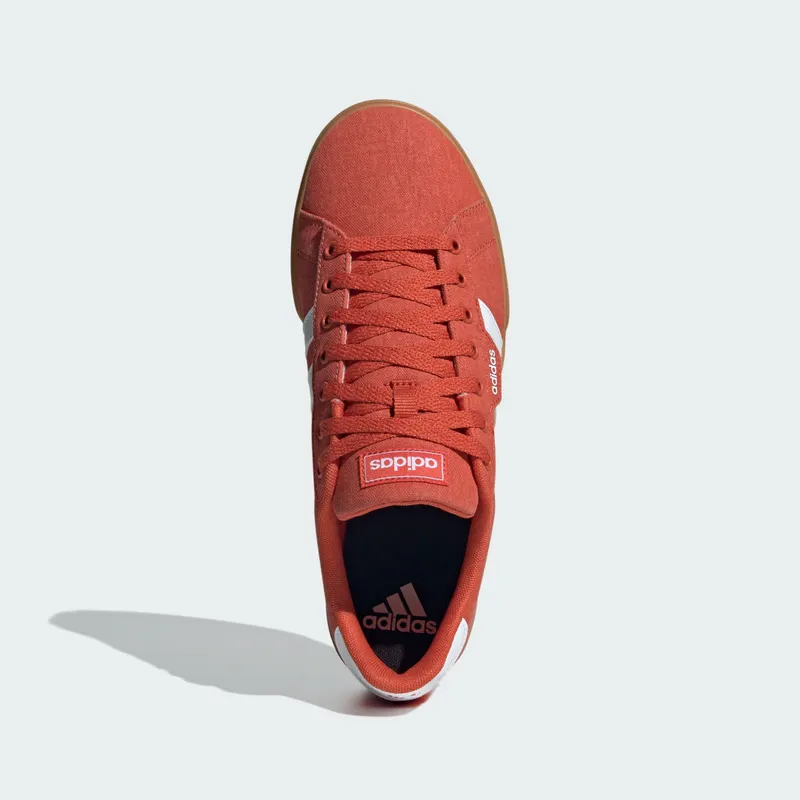 Adidas Daily 3.0 Preloved Red / Cloud White / Gum (IE5331)