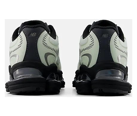 new-balance-2000 U20001B6