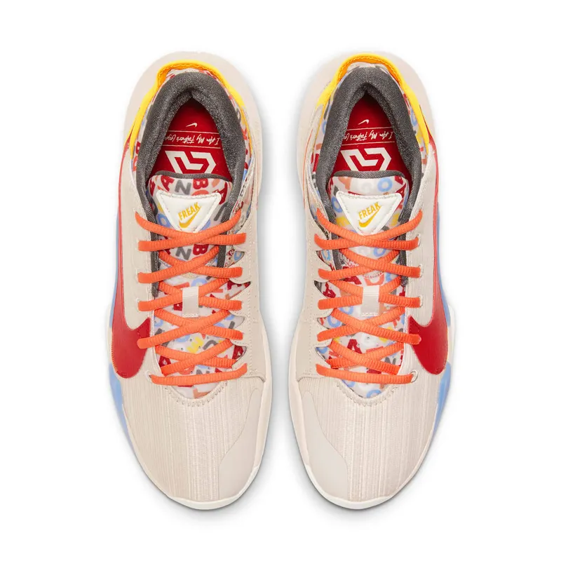 Zoom Freak 2′ Letter Bro’ Basketball Brown (CW3162-001)