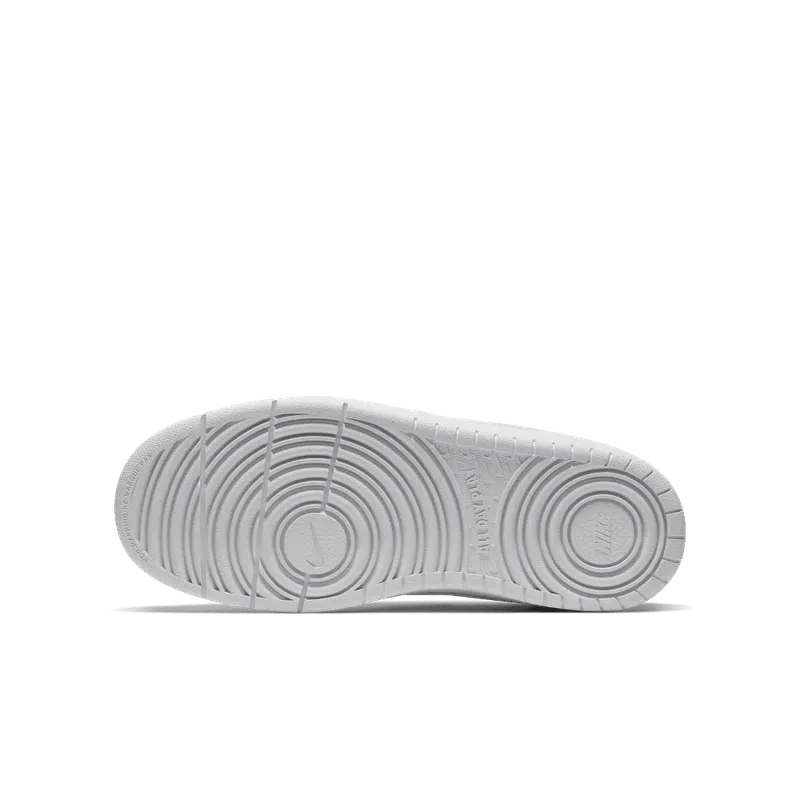 Nike Court Borough Low 2 Older Kids’ White (BQ5448-100)