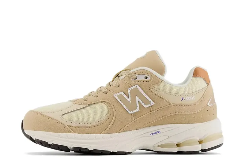 New Balance 2002R Incense Sandstone (GC2002EF)