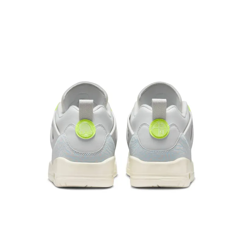 Jordan Spizike Low “Photo Dust Volt” (IB4464-025)