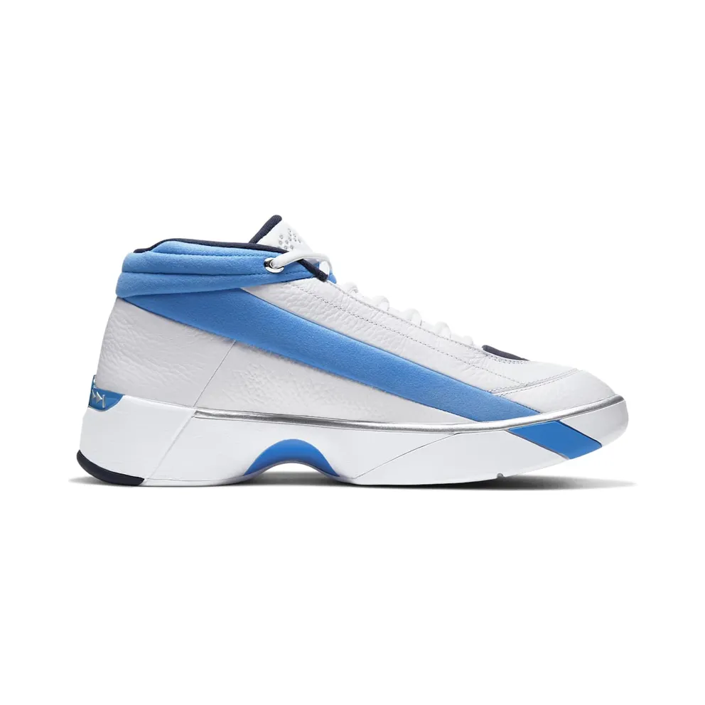 Jordan Team Showcase UNC White/White-University Blue-Midnight Navy (CD4150-104)