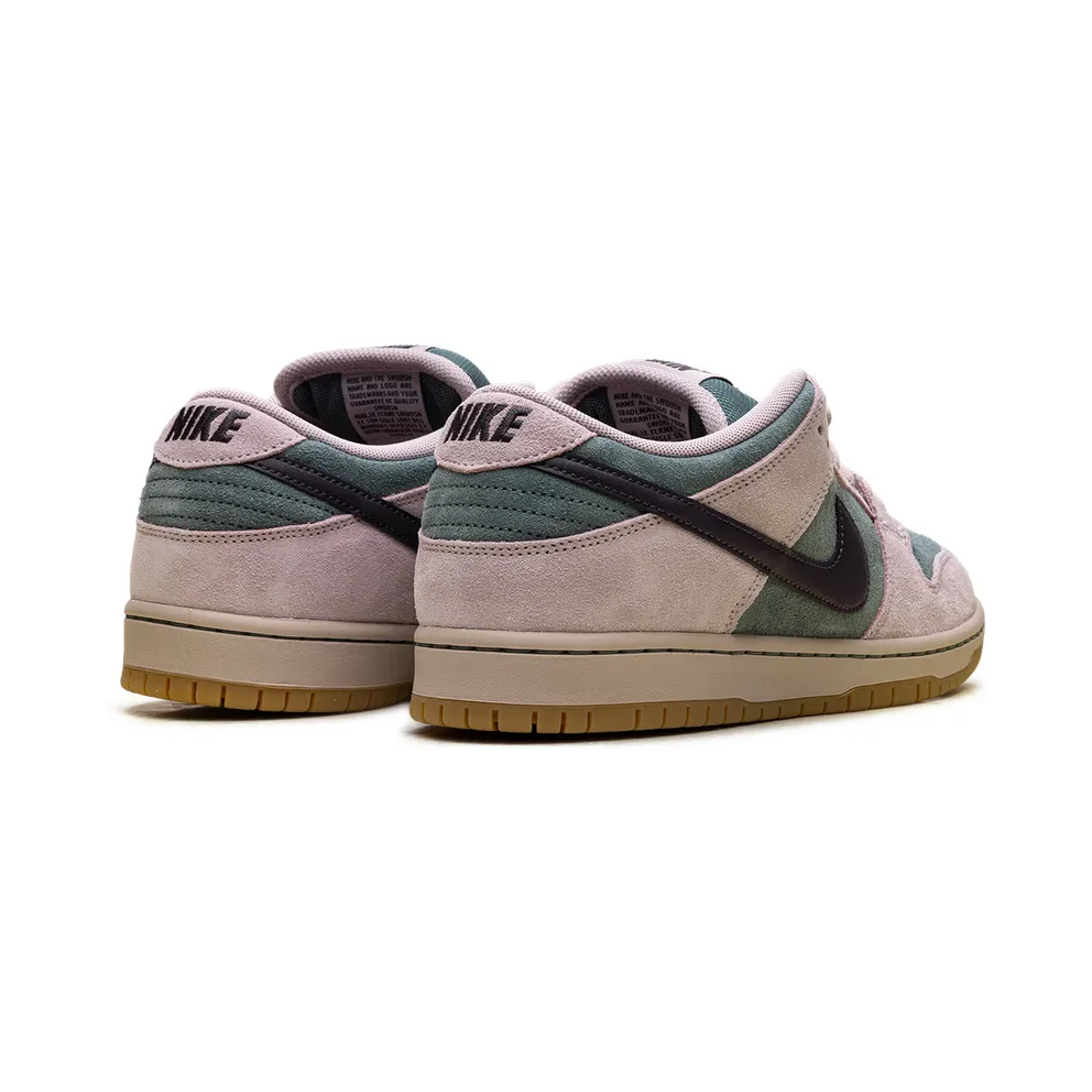 Nike SB Dunk “Mineral Slate” (HQ1625-300)