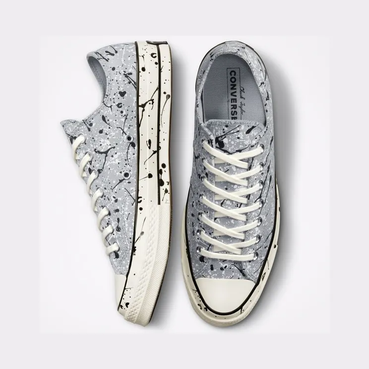 converse-chuck-taylor-all-star A01172C