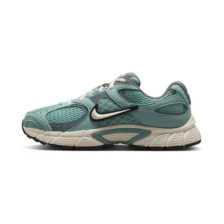 Nike V5 RNR “Cannon / Cool Grey / Black / Pale Ivory” (II6294-001)