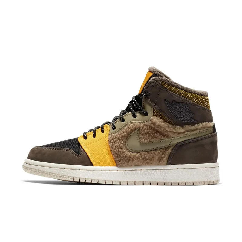 Jordan 1 Retro High Utility Pack (W) Beach/Black-Ridgerock-Neutral Olive (AV3724-200)