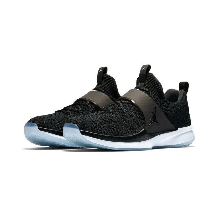 jordan-trainer 921210-010