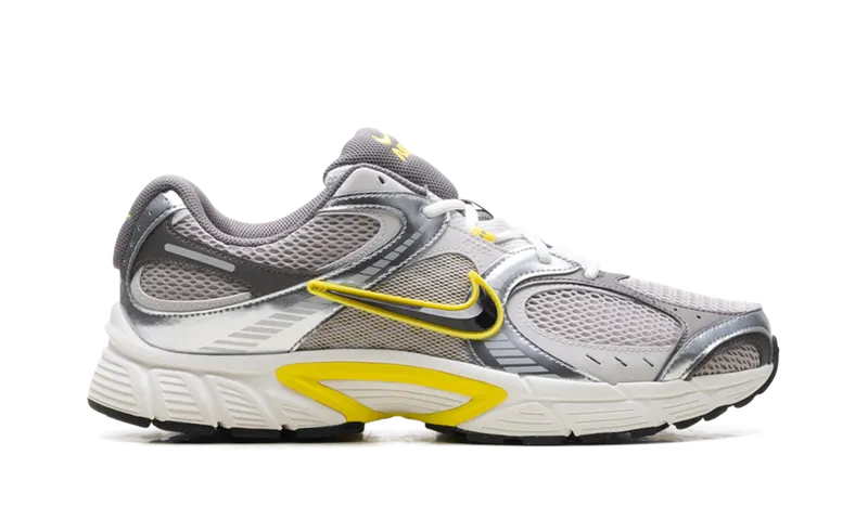 Nike V5 RNR “COLLEGE GREY / BLACK LIGHTENING / VAST GREY” (HJ5228-006)