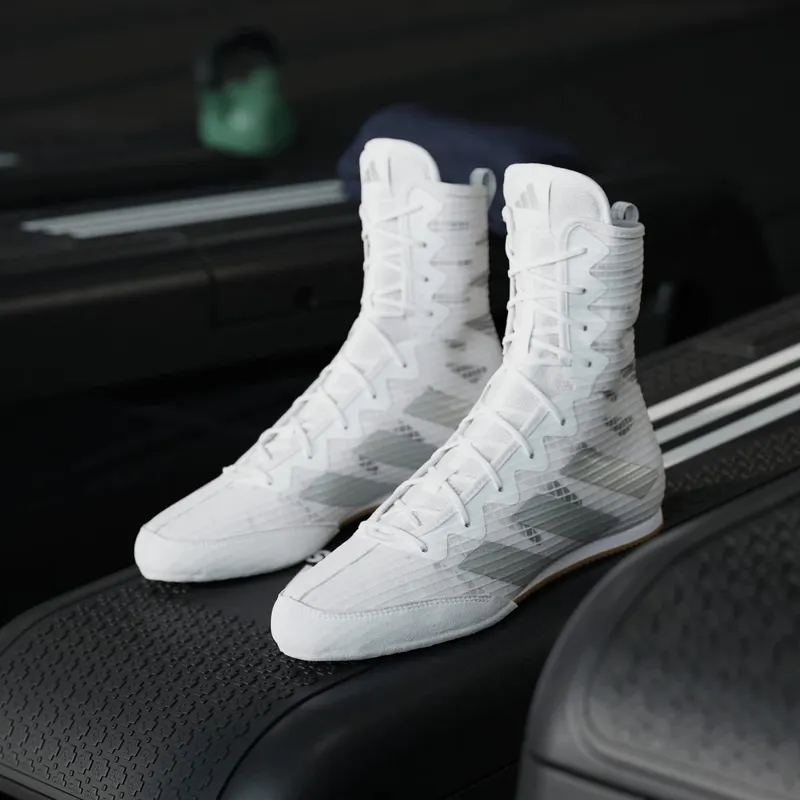 Adidas Box Hog 4 Cloud White / Silver Metallic / Core Black (JS4685)