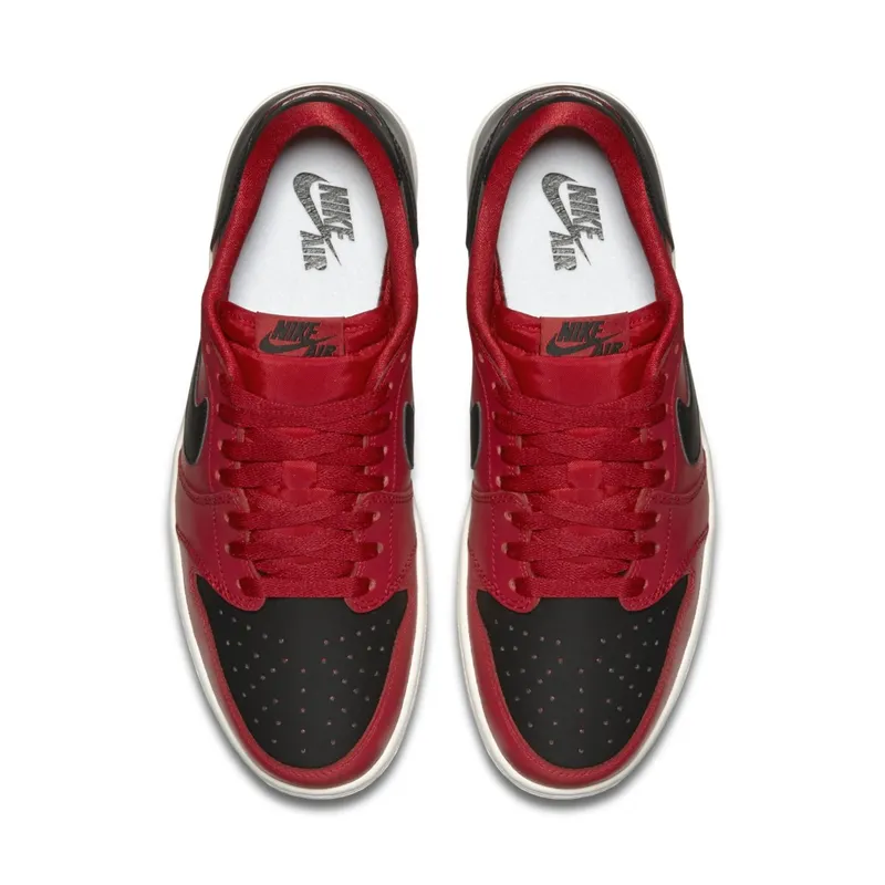 Jordan 1 Retro Low Gym Red Black Gym Red/Black-Sail (705329-601)