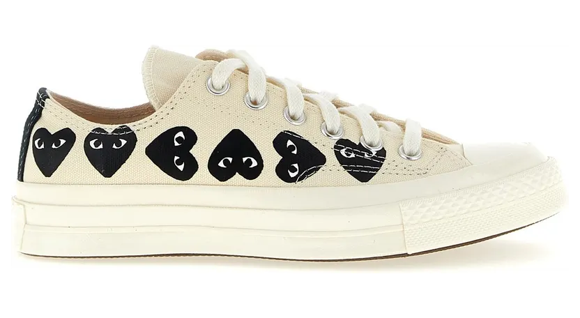 Comme Des Garçons Play X Converse “White/Black” (AZK1262)