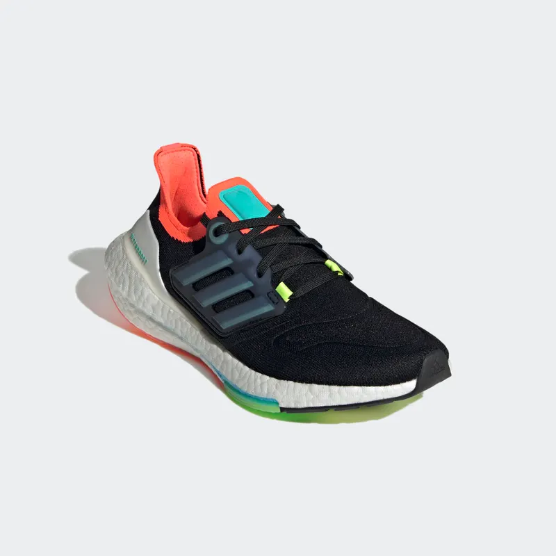 adidas Ultraboost 22 Core Black / Sky Rush / Turbo (GY8681)