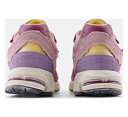 new-balance-2002r M2002RDH