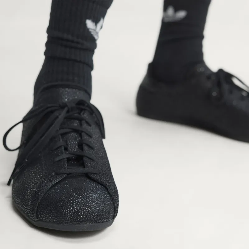 Adidas STAN SMITH LO PRO Shoes Core Black / Core Black / Grey Four (KI7290)