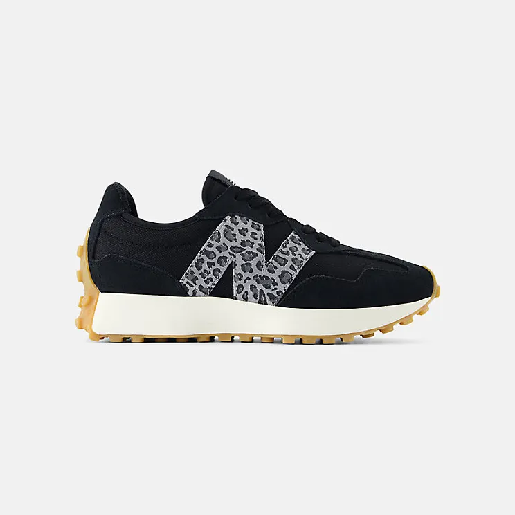 New Balance 327 Black (WS327LPC)