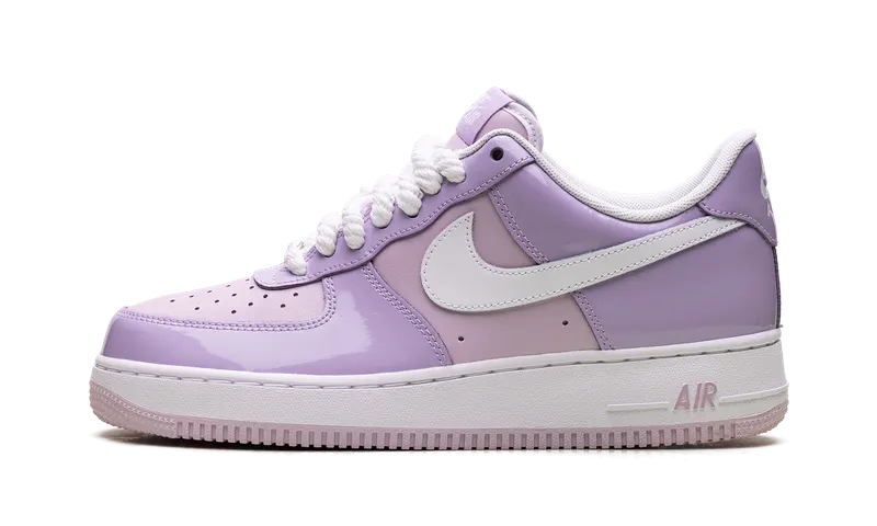 Nike Air Force 1 Low ’07 LV8 “Hydrangeas Patent” (HV9405-500)