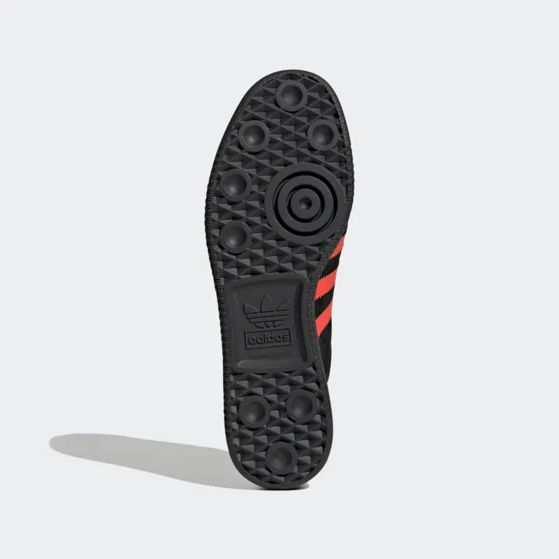 Adidas Brussels Core Black / Bright Red / Gold Metallic (GZ2044)